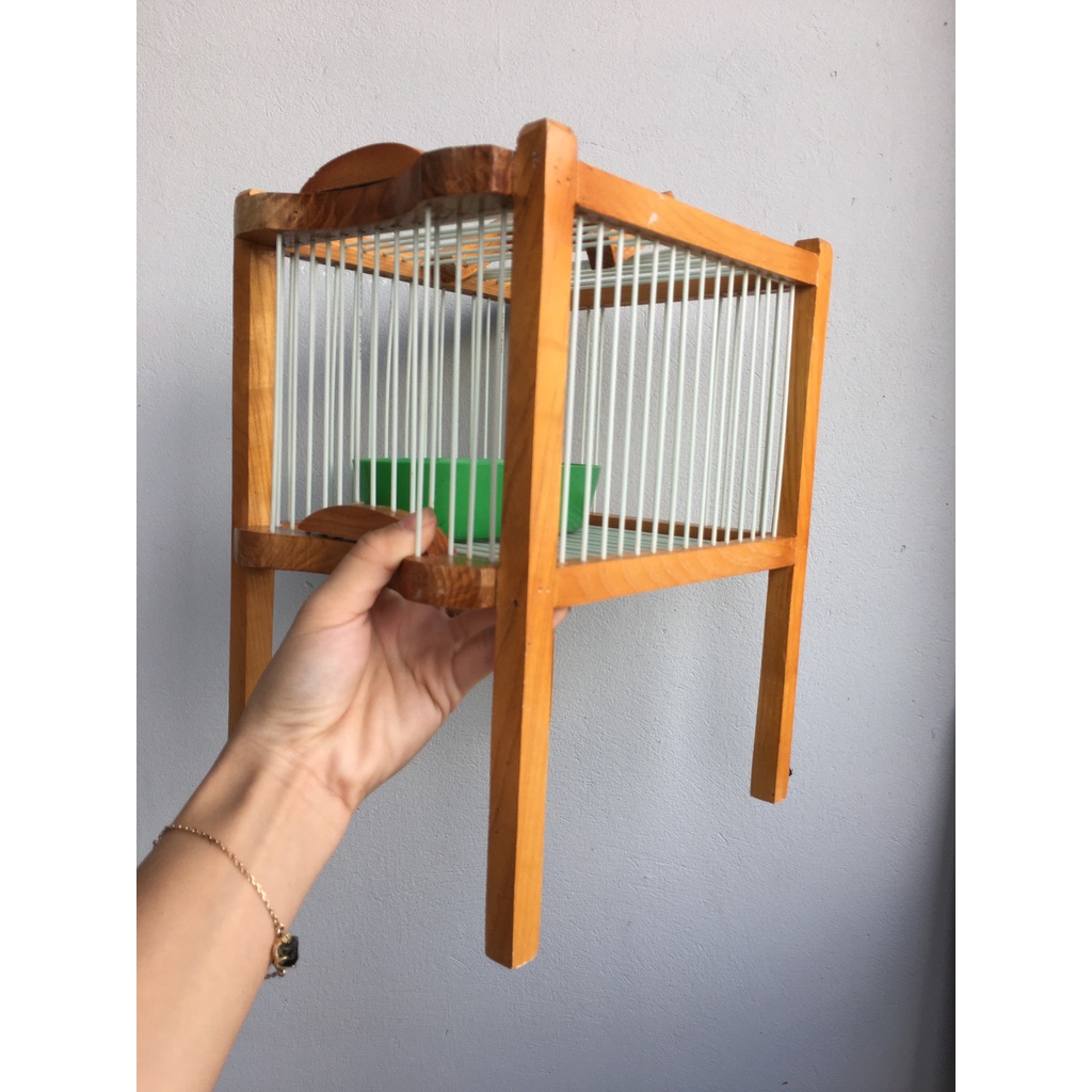 Lồng tắm chim khuyên gỗ vàng cao cấp nan cáp quang siêu đẹp 1 ngăn tặng kèm khay Lồng chim Kalotebon
