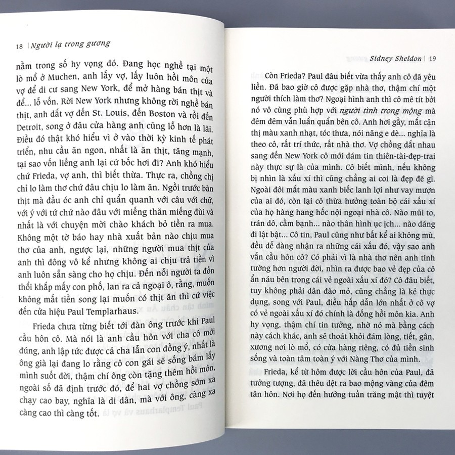 Sách - Sidney Sheldon - Người lạ trong gương