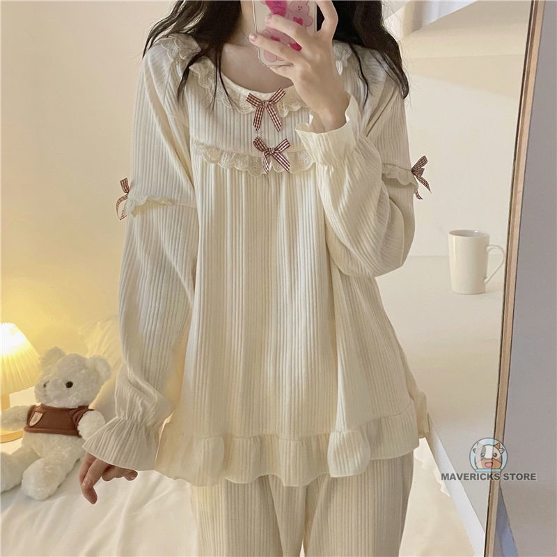 Bộ đồ ngủ tay dài phối ren thời trang xuân thu dành cho nữ