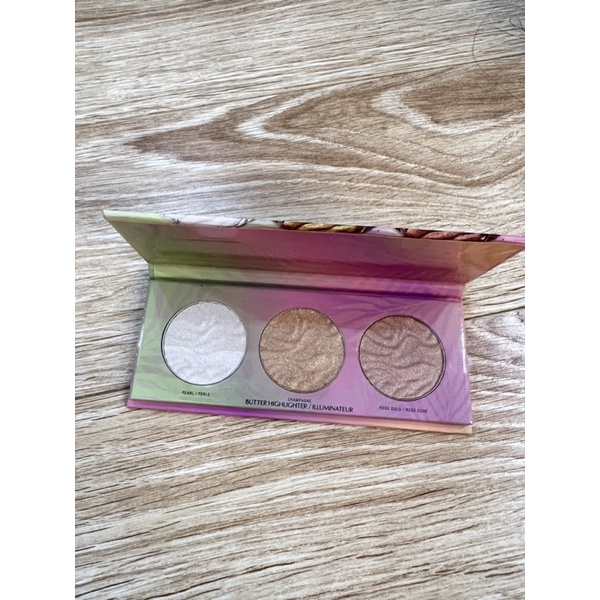 Physicians Formula bảng highlight 3 màu