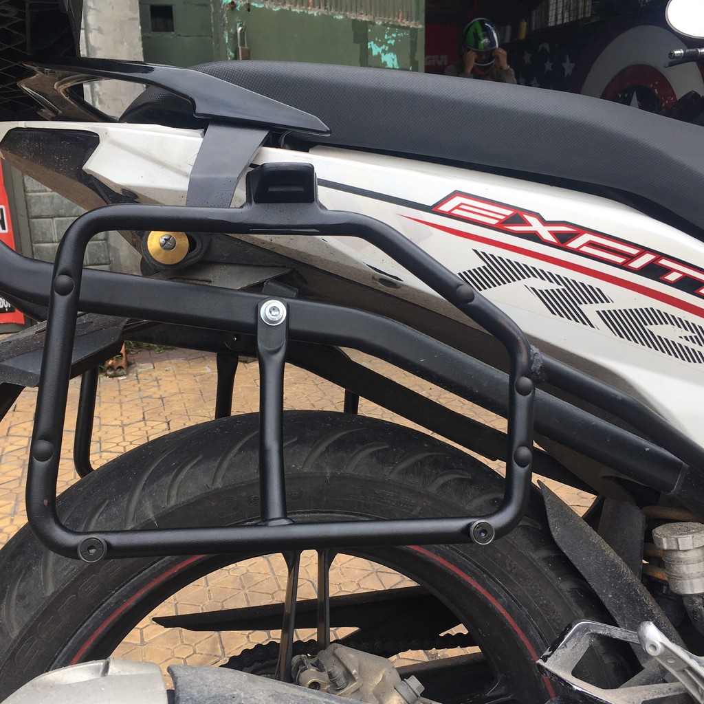 Baga hông Givi SBL Exciter 150 chịu lực cao gắn được thùng sau Givi chính hãng
