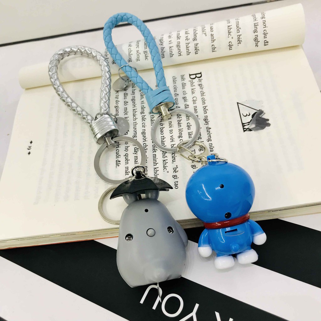 Móc khóa ĐÈN LED PHÁT ÂM Doremon - Totoro độc đáo