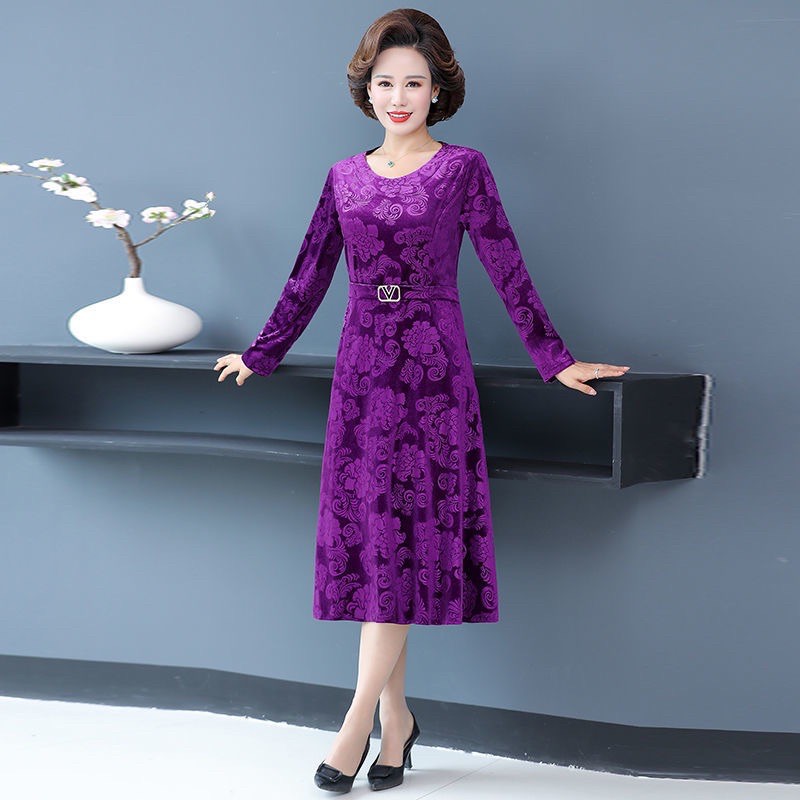váy đầm nhung trung niên nữ
