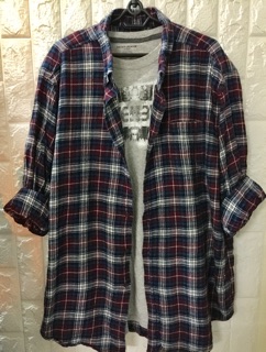 Set áo sơmi flannel và thun mỹ