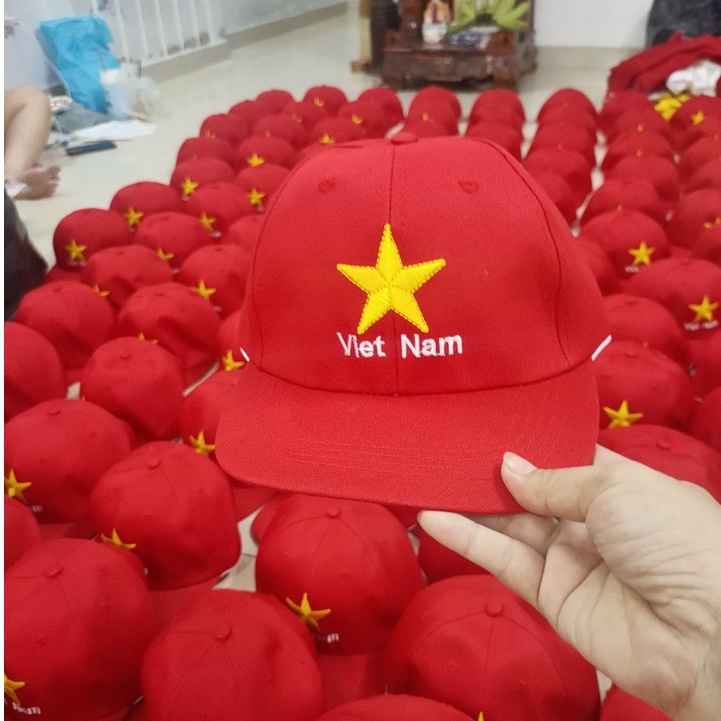 Mũ Lưỡi Trai Nam Nữ Thêu Sao Vàng VIỆT NAM Màu Đỏ Chất Liệu KAKI SAMSUNG Hàn Quốc .