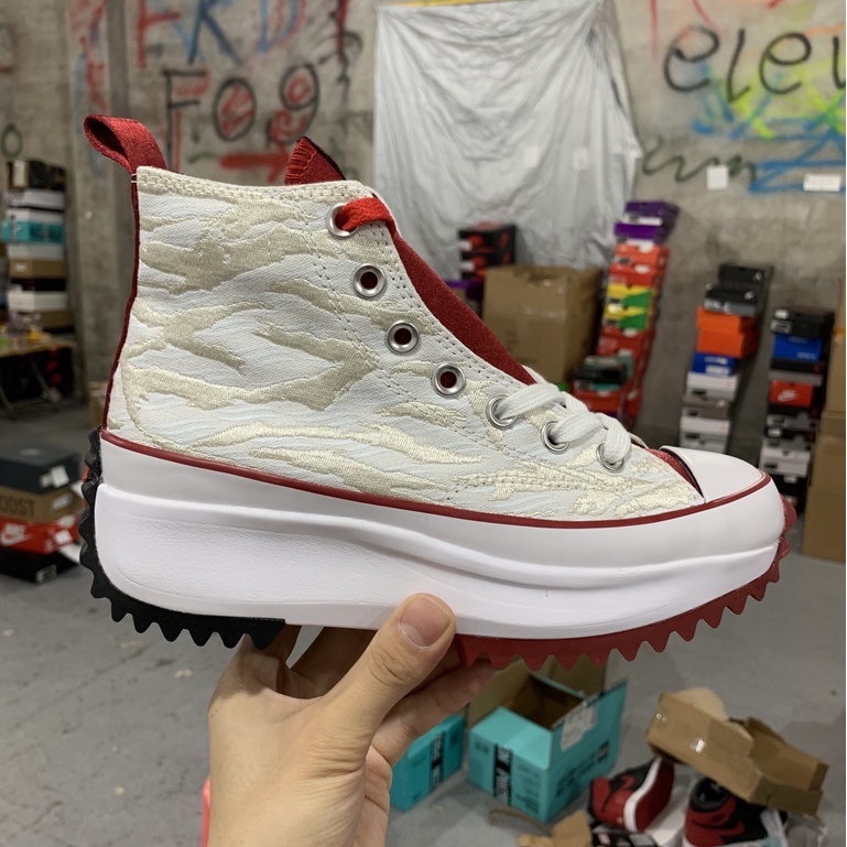 Giày Converse Run Star Hike White Red  " Water Ripple "