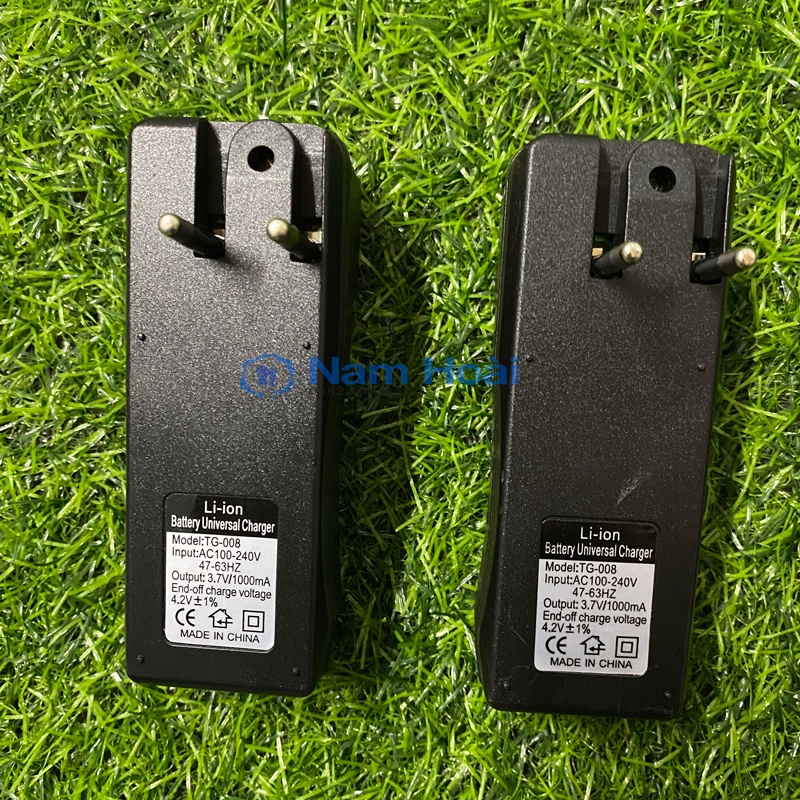 Dock sạc pin đa năng 1 PIN 10440, 14500, 16340, 17335, 17500, 17670, 18500, 18650 3.7v 4.2v...