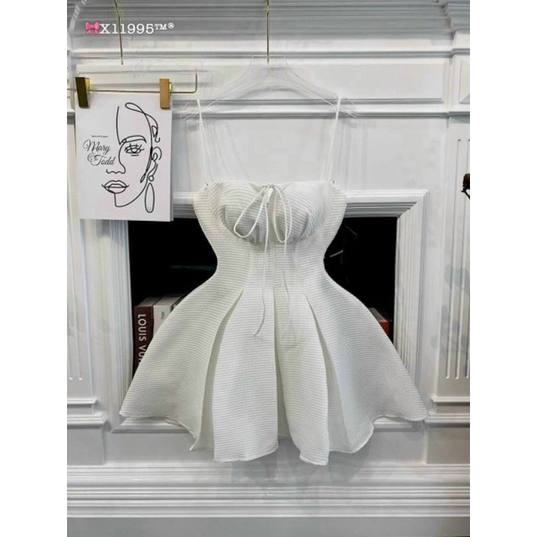 Đầm 2 đây sang trọng chất liệu vải xốp thô có dây ngực tùy chỉnh siêu dễ thương