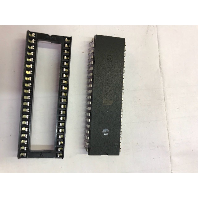 HOT-IC 89S52 kèm đế