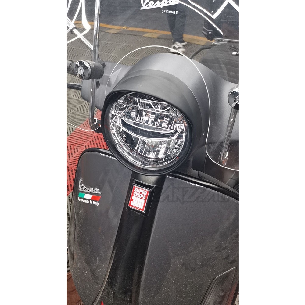 Lưới Tản Nhiệt Màu Đen Nhám Gắn Đèn Pha Trước Xe VESPA GTS 300 250 2019-2023