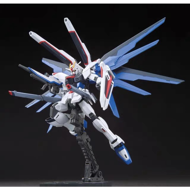 Gundam HG Freedom Fighter Revive HGCE Mô hình nhựa lắp ráp 1/144 192
