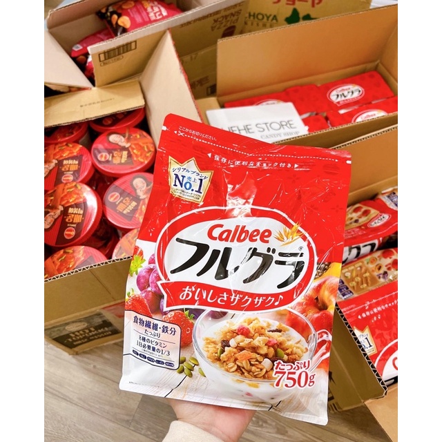 [Mã 252FMCGSALE giảm 8% đơn 500K] ngũ cốc Calbee Nhật Bản túi đỏ 800G date 4/2022