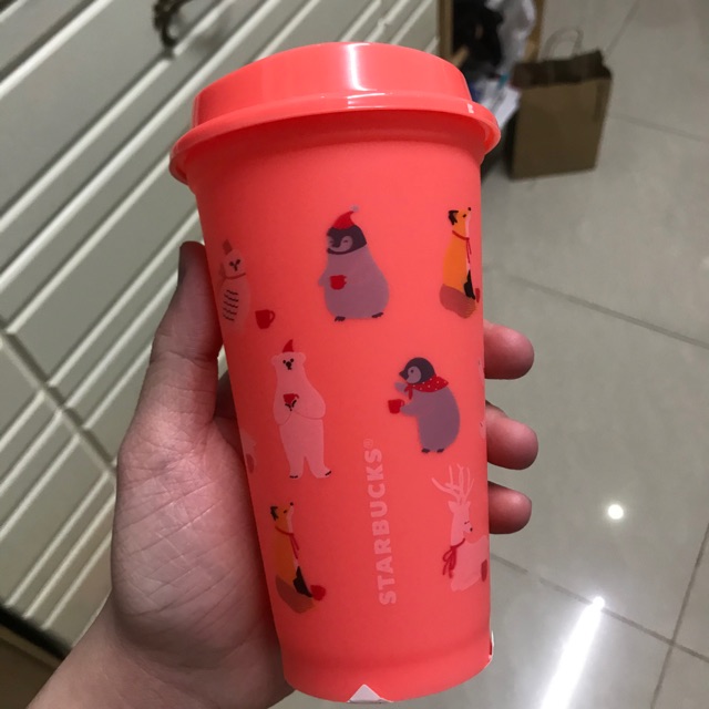 Ly starbucks tái sử dụng noel 2019