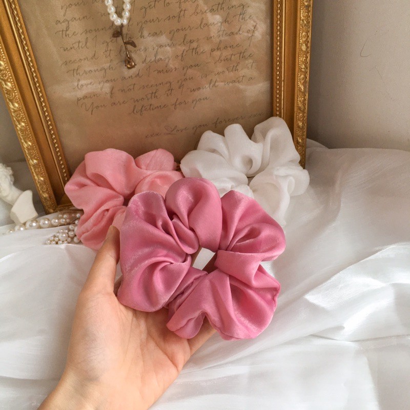 Belle Femme - Chun buộc tóc vải lụa nhung (Velvet Silk Scrunchie)