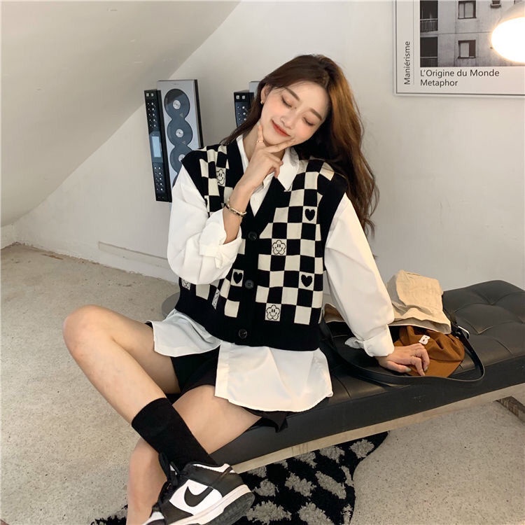 Áo dệt kim không tay dáng ngắn màu trắng đen cho nữ