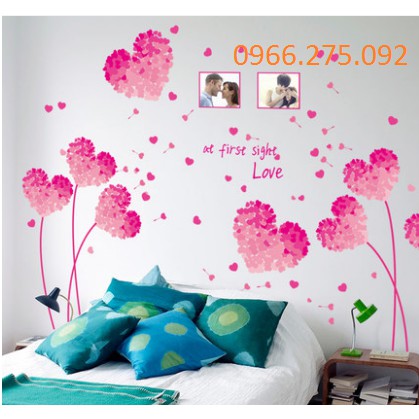 Decal dán tường hoa trái tim hồng