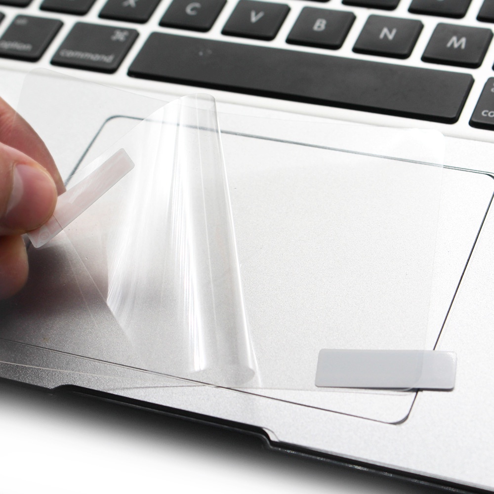 Miếng dán Trackpad trong suốt dành cho Macbook ( Tặng Kèm khăn và dụng cụ dán )