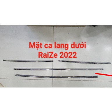 Nẹp viền cong, chân kính xe Toyota Raize 2021+ inox cao cấp