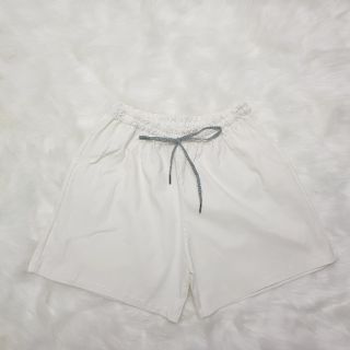 Quần short ống rộng