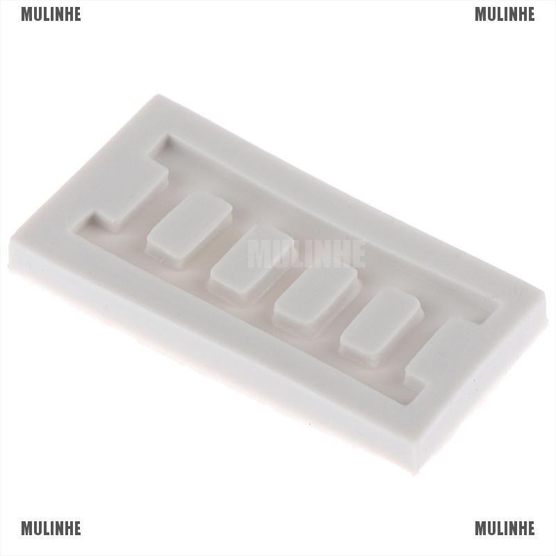 Khuôn Silicone Tạo Hình Thang Trang Trí Bánh