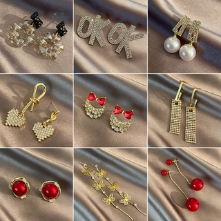 Bông tai phong cách Hàn Quốc độc đáo thời trang cho nữ