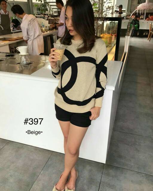 Áo sweater tay dài có túi in họa tiết thời trang cho nữ | BigBuy360 - bigbuy360.vn