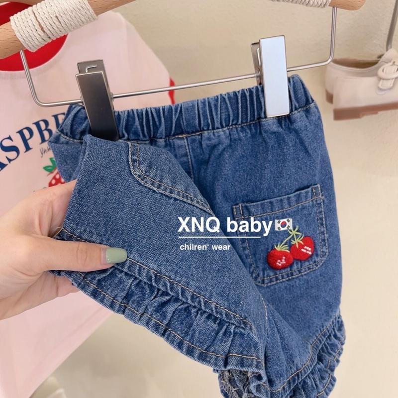 Set Đồ Mùa Hè 2 Món Gồm Áo Thun In Họa Tiết Dâu Tây + Quần Ngắn Denim In Chữ Phong Cách Hàn Quốc Cho Bé Gái