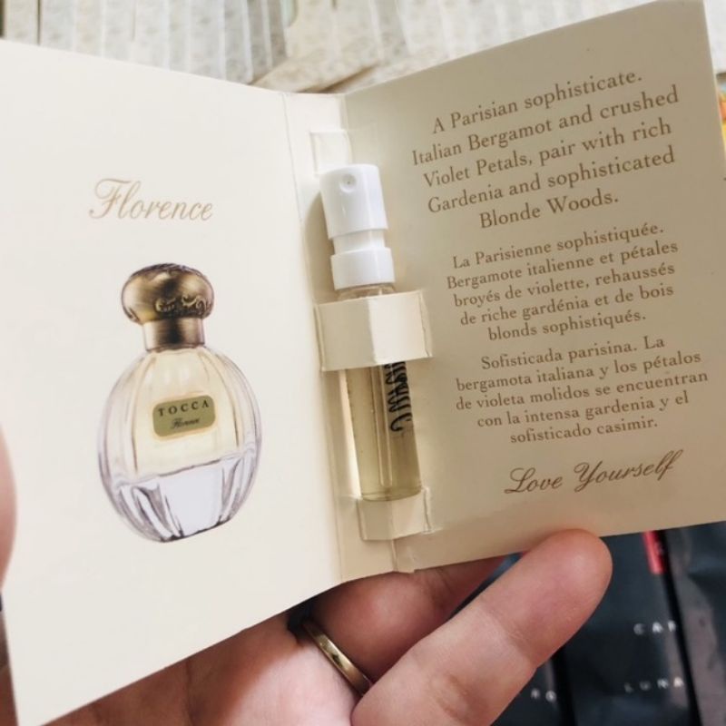 Vial nước hoa Quyến Rũ Lạc QuanTocca Eau de Parfum 1,5ml Sample