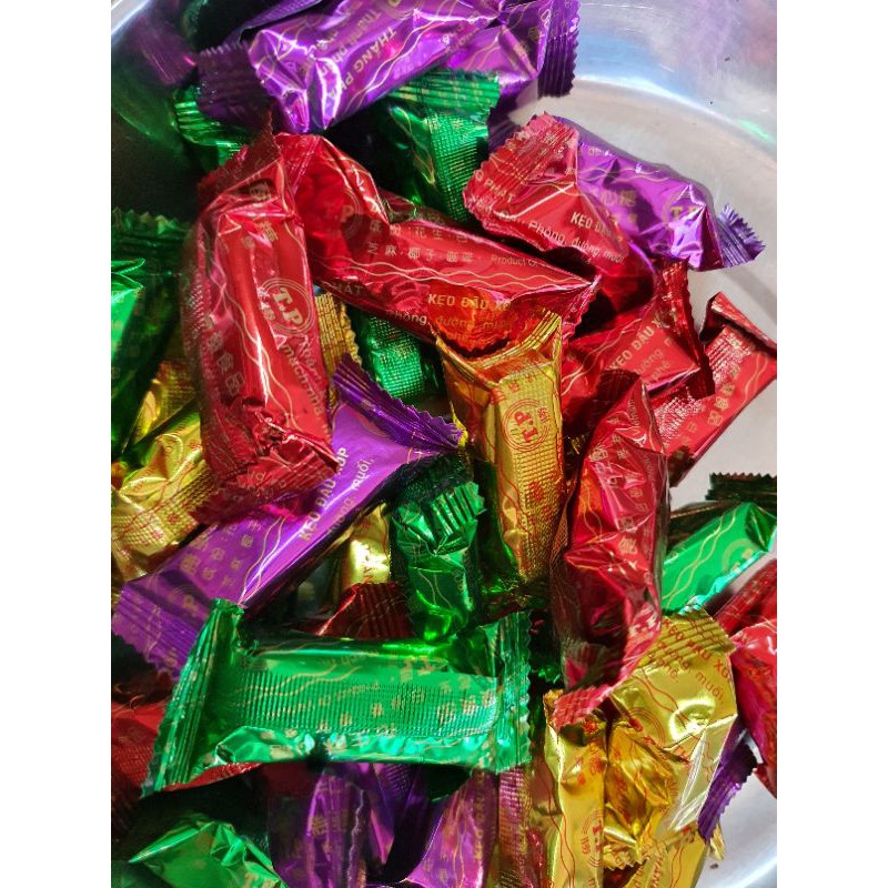 kẹo đậu phộng thèo lèo xốp đủ màu đủ vị 500g HSD: