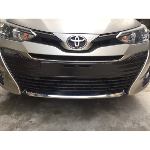 Ốp mui cản trước vios 2019 - 2020