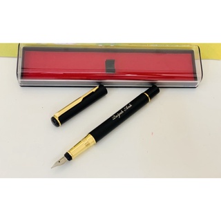Bút mực khắc tên