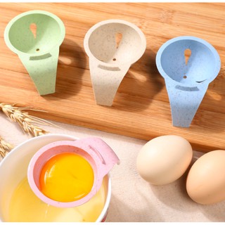 Dụng cụ tách lòng đỏ trứng từ lúa mạch