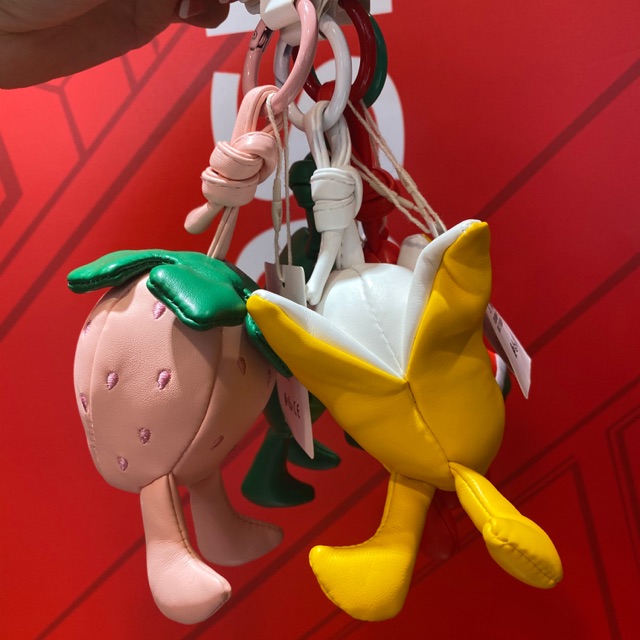 MÓC KHOÁ TRÁI CÂY MINISO