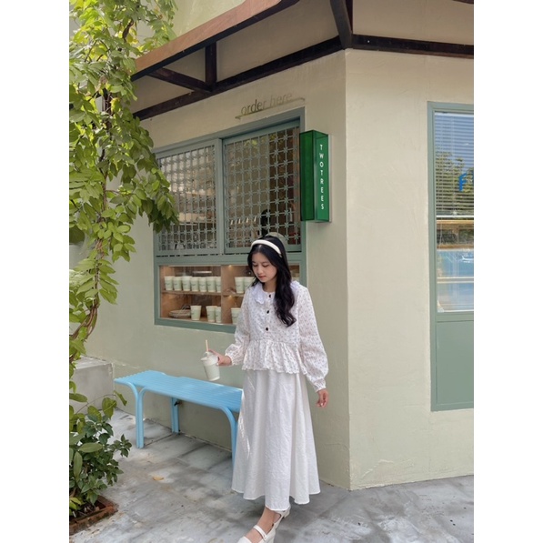 Áo babydoll hoa nhí phối ren cổ + cvay xoè dáng dài