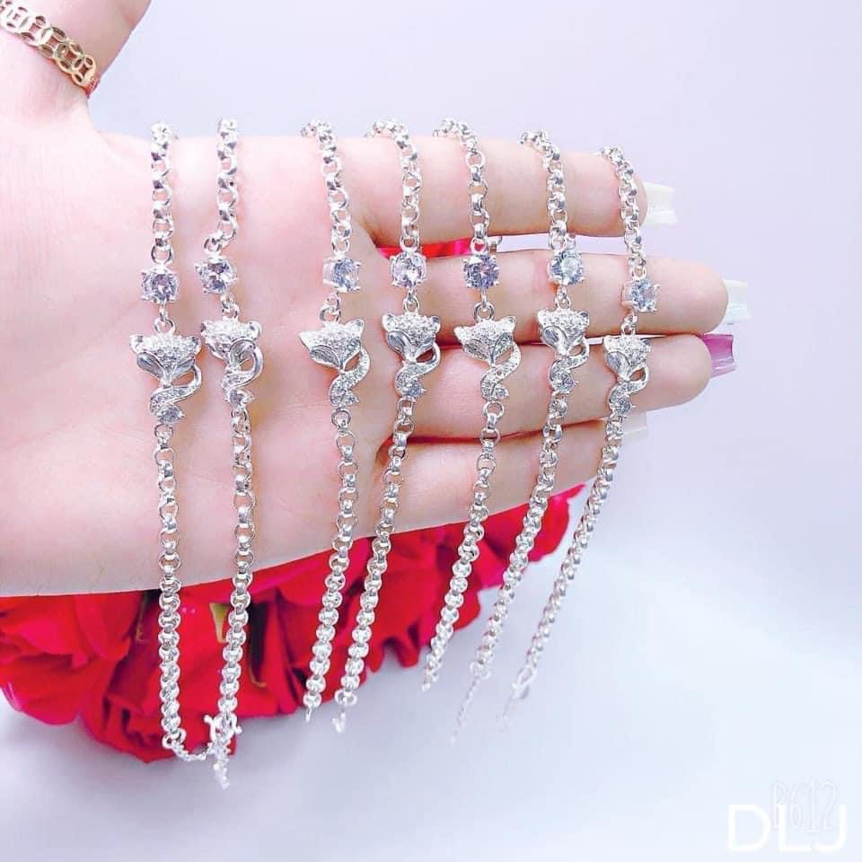 Vòng tay hồ ly bạc ta