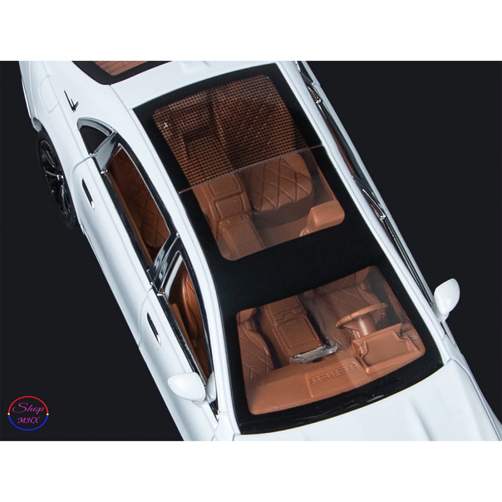 Xe mô hình sắt Mercedes-Benz E300L TẶNG KÈM BIỂN SỐ tỉ lệ 1:24 hãng XHD 3 màu