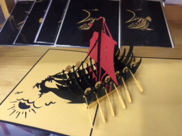 Thuyền 8  ( thuyền Đua ) -  Boat - Thiệp 3D ( 2 màu  ) | BigBuy360 - bigbuy360.vn