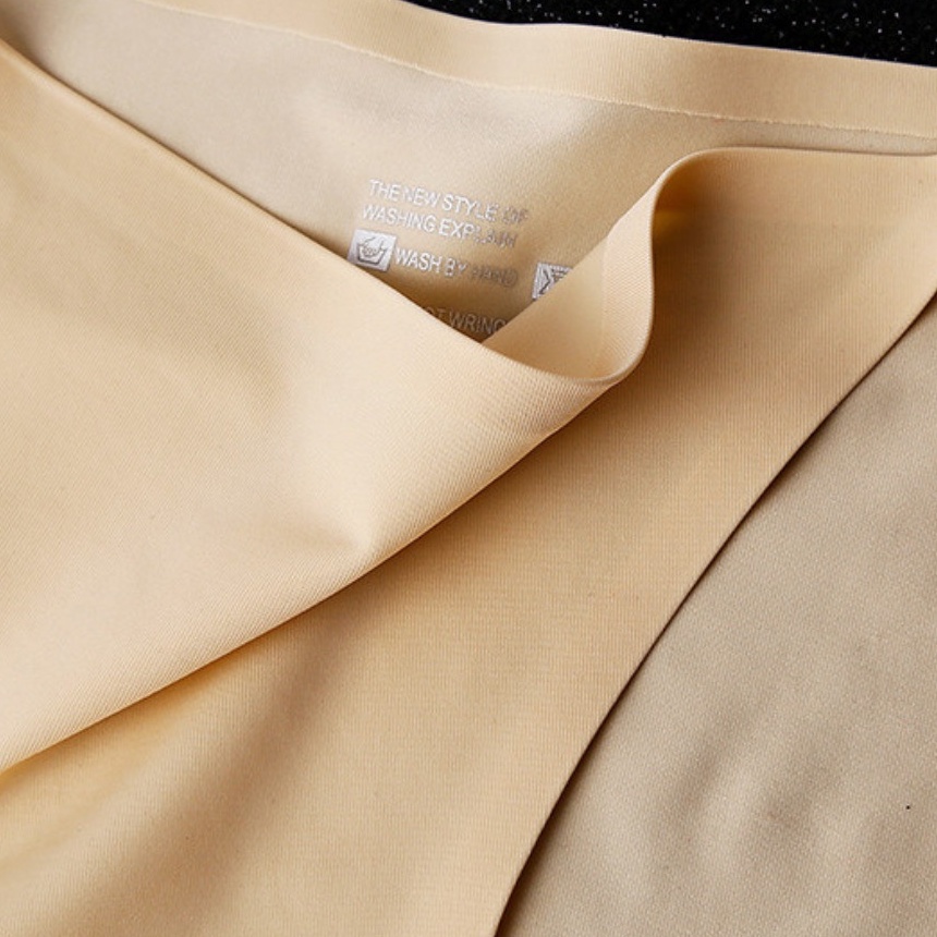 Quần lót nữ chất su mịn dây mảnh, đáy dán chắc chắn không cộm HLBOUTIQUE Q513