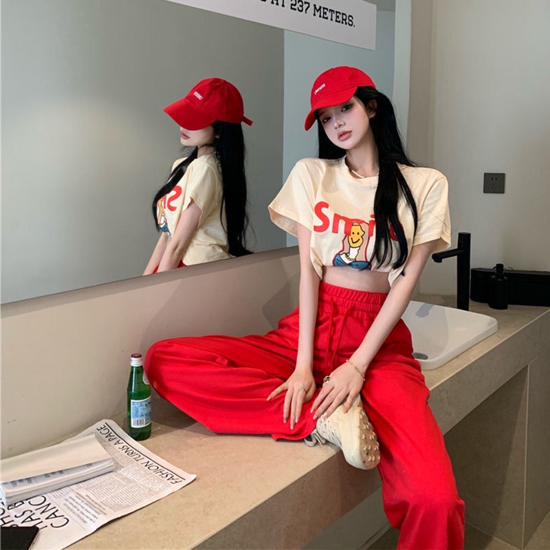 Set Áo Thun Tay Ngắn In Họa Tiết + Quần Ống Rộng Năng Động Hợp Thời Trang