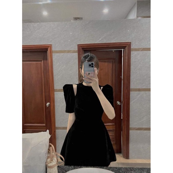 Váy Nhung Nữ Khoét Vai Có Quần Bên Trong, Đầm Nữ Trơn Màu Mặc Noel, Tết Xinh | BigBuy360 - bigbuy360.vn