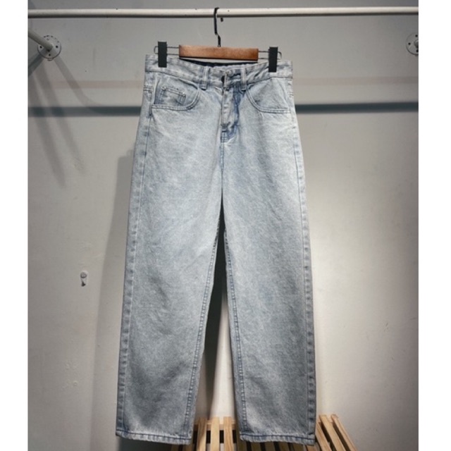 Jean xuông bản ngắn OAO | BigBuy360 - bigbuy360.vn