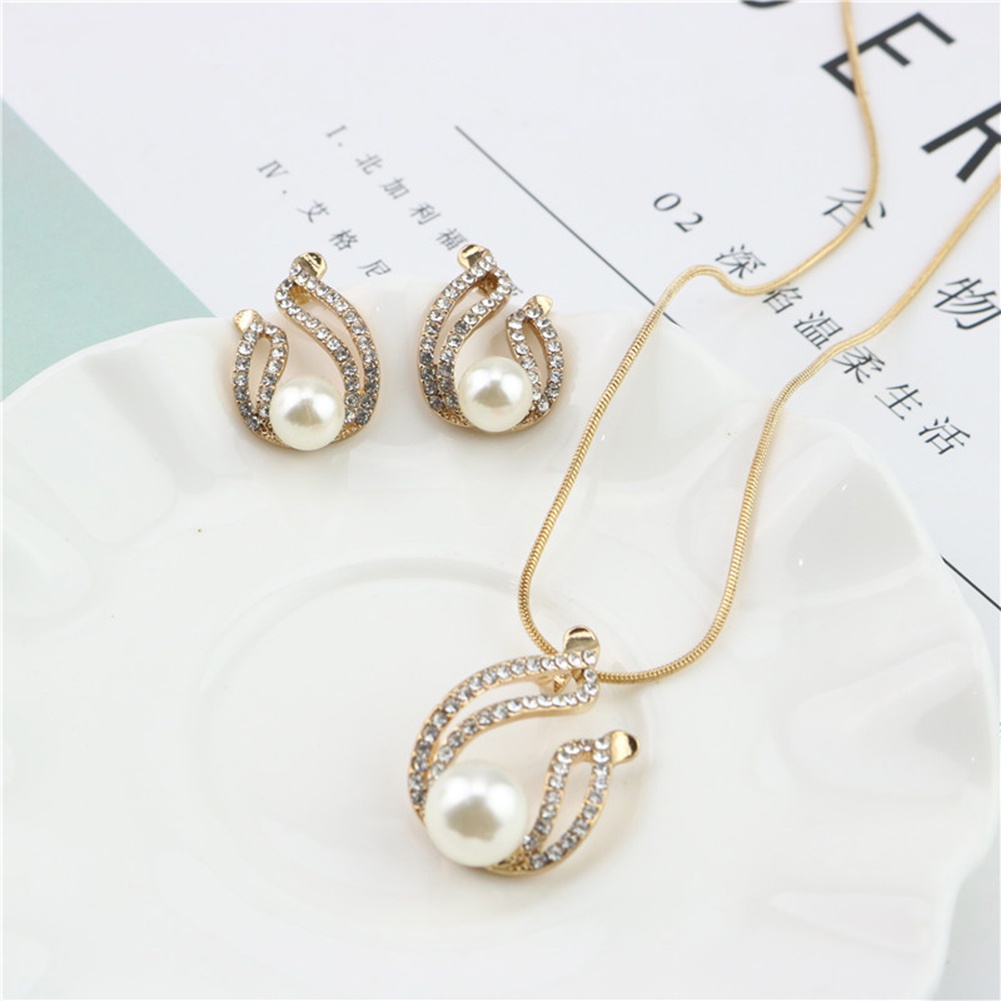 Bộ Vòng cổ + bông tai hình giọt nước đính ngọc trai giả