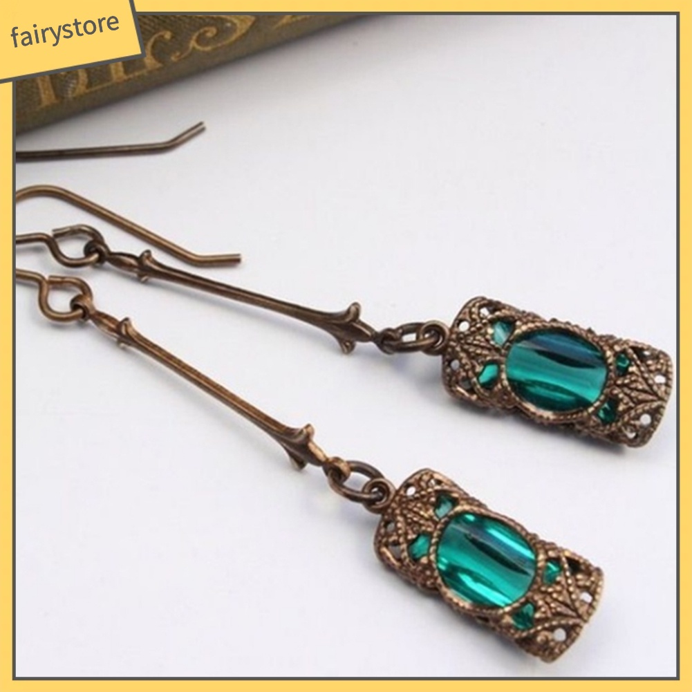 Hoa tai dạng móc thả nạm khắc đính đá quý giả cổ điển