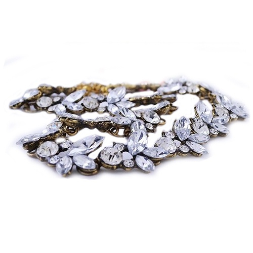 Vòng cổ hình hoa đính đá thời trang cho nữ