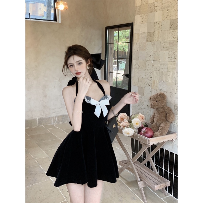 Đầm xòe 2 dây cổ yếm cột hở vai lưng sexy gợi cảm ren nơ ngực nhung váy ngắn tiểu thư công chúa Hàn Quốc ulzzang đi tiệc