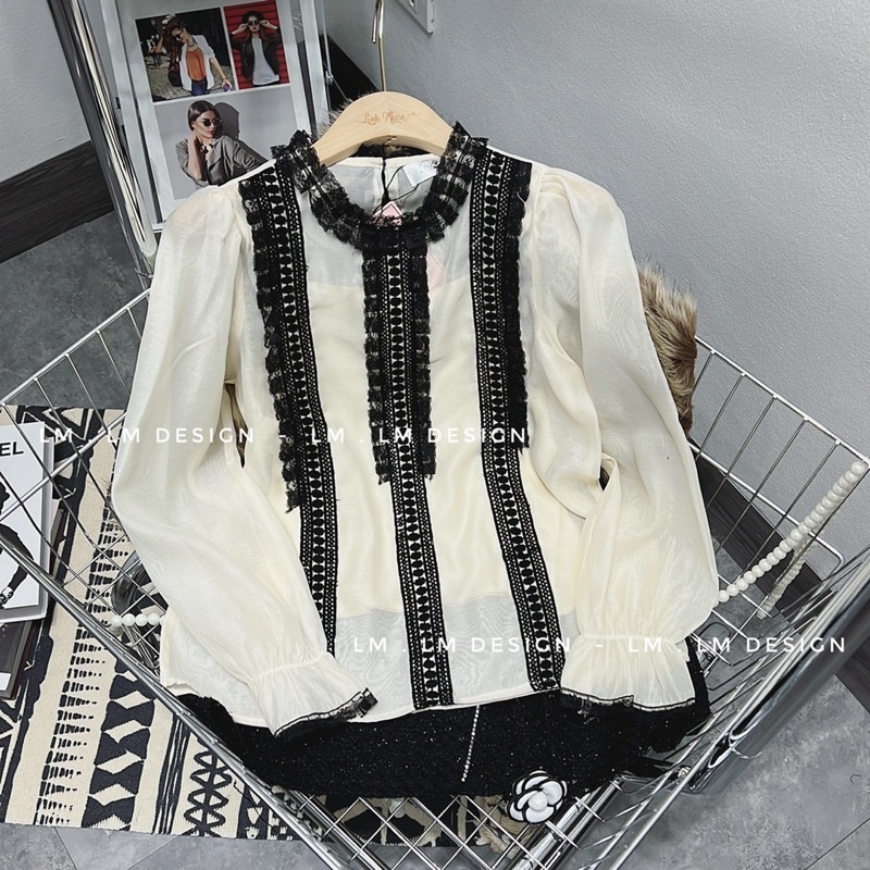 Áo sơmi tơ phối ren