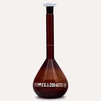 Bình định mức 50ml - 100ml màu nâu loại A của Hismanchi -Đức