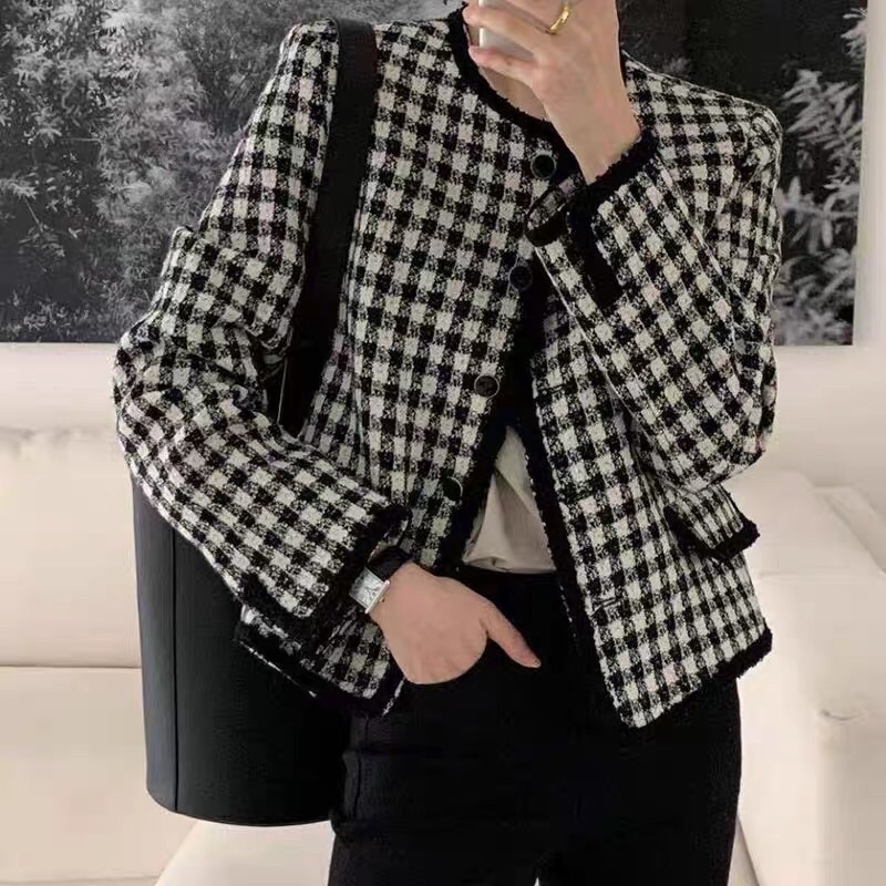 Áo khoác dạ tweed kẻ dài tay dáng ngắn phong cách Hàn Quốc