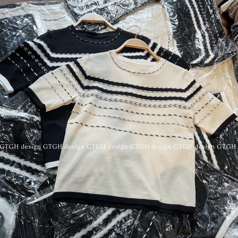 Sét áo len hoa tiết và chân váy chun sau bản to Mao Mao Boutique