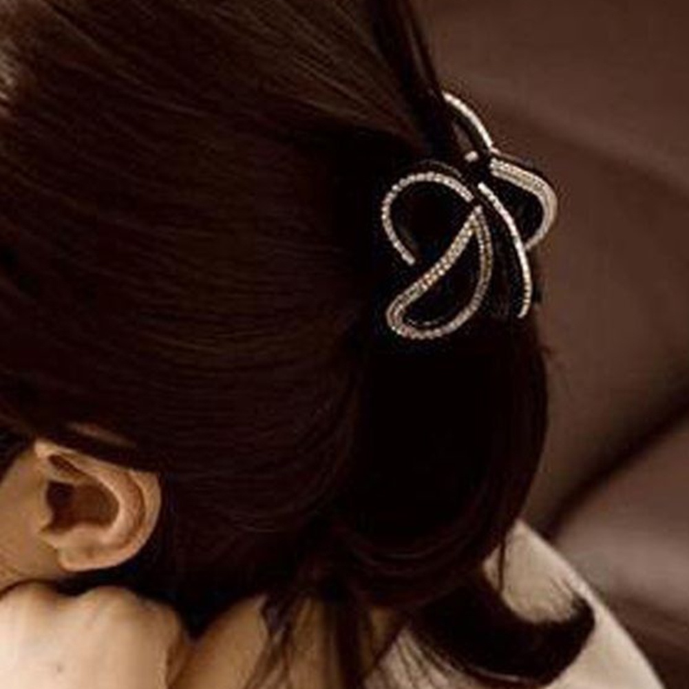 Kẹp tóc hình dạng bướm đính đá xinh xắn dành cho nữ